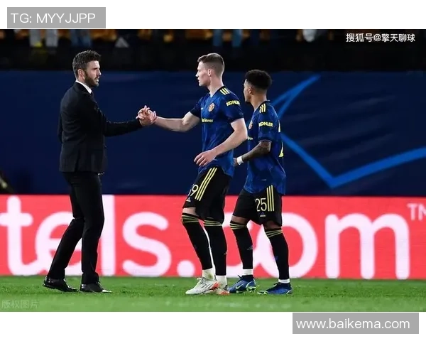 班南特斯与圣达哥林玛的精彩对决引发球迷热议与期待