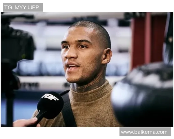 哈莱姆·尤班克神往一场国际拳王赛,可是其间不包括康纳·本