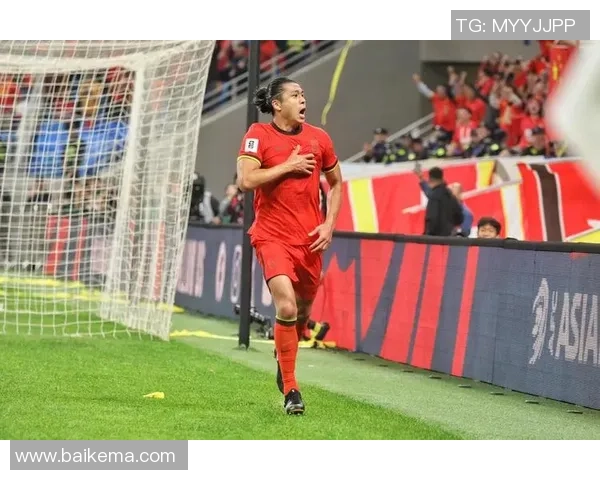 河南队28岁国脚官宣归队！新东家显现，曾被誉为国足未来期望之星